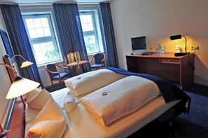 1 bedroom, desk, travel cot, WiFi - Double room 03 - Hotel Goldene Krone (Clausthal-Zellerfeld)