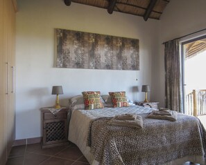 2 bedrooms, iron/ironing board, free cots/infant beds, free WiFi - Pomeroy Lodges (Seafield)