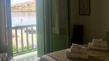 2 makuuhuonetta, silitysrauta/-lauta, Wi-Fi, vuodevaatteet