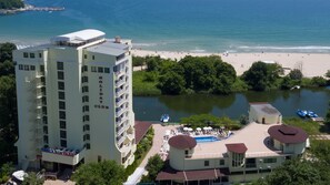 Front of property - Perla Sun Park Hotel (Primorsko)