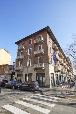 Front of property - Hotel Galimberti (Turin)