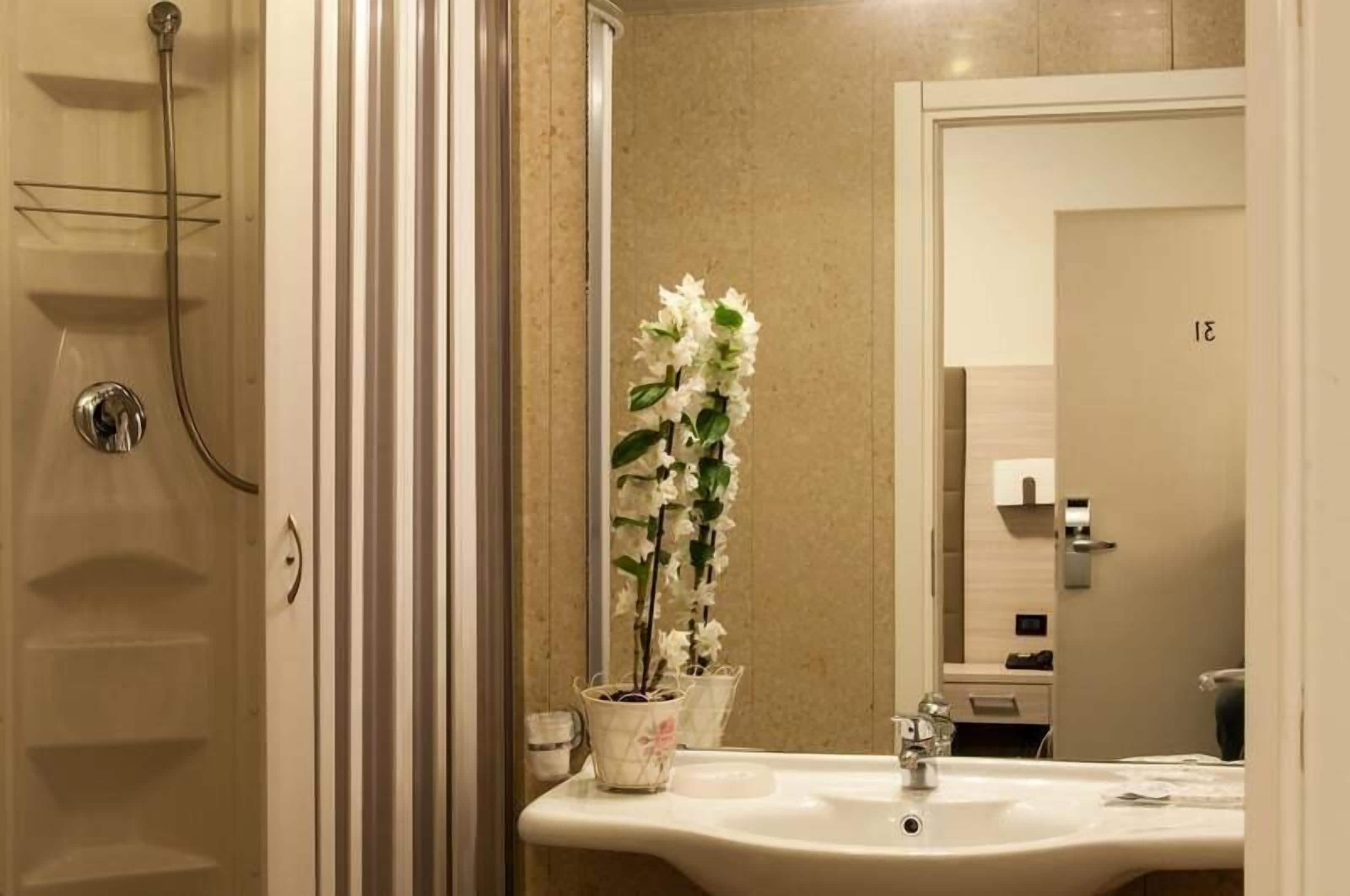 triple room | bathroom sink