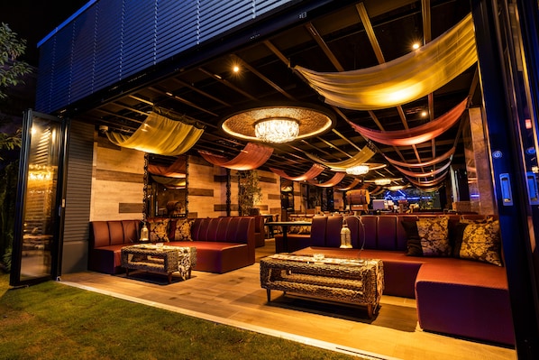 Lobby - Hotel Petit Bali Garden Shin Okubo - Shinjuku Sta 10min walk - (Tokyo)