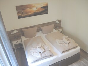 1 bedroom, in-room safe, desk, WiFi