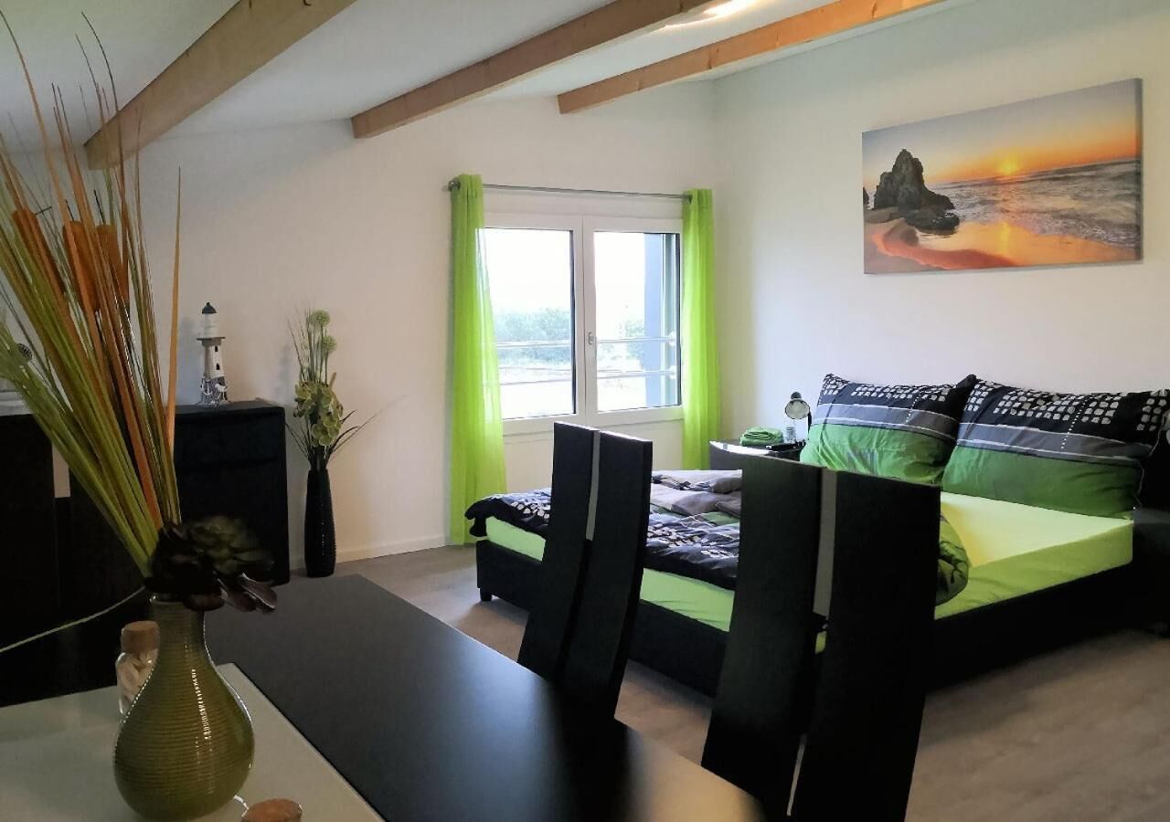 down duvets, individually decorated, individually furnished, desk