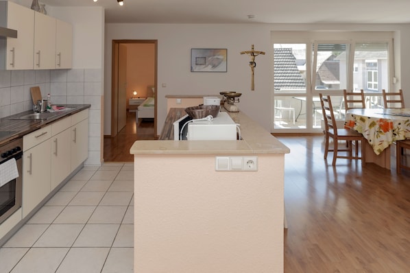 Fridge, microwave, oven, stovetop - only 300 meters from the entrance of Europa-Park! (Rust)