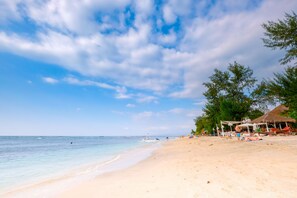 Beach - Sayang Mama Inn (Gili Air)