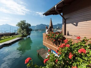 Property grounds - Double room with balcony Drachenwand - Seepension Hemetsberger (Mondsee)