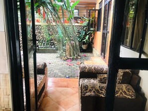Kamar Double | Teras/patio