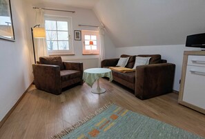 Unclassified image, 3 of 10, button - Apartment Trout - Smokehouse Ahrenshoop (Ahrenshoop)