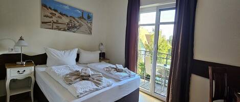 1 bedroom, in-room safe, desk, WiFi