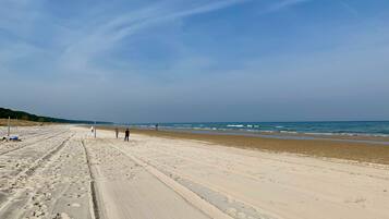 Vlak bij het strand