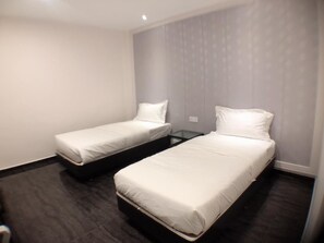 Superior Twin kamer | Luxe beddengoed, een bureau, gratis wifi, beddengoed