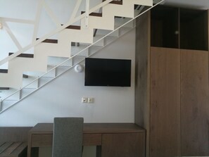 Comfort Duplex, 2 Bedrooms, Balcony, Garden View