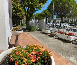 Property grounds - Apartment 3 - Villa Solingen (Bibione)