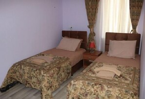 Chambre Standard Double ou avec lits jumeaux