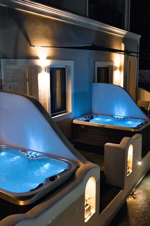 Quarto casal (Outdoor Hot Tub) | Fachada