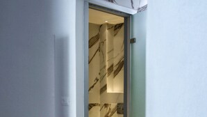 Suite – superior (Outdoor Hot Tub) | Minibar, safe på rommet, blendingsgardiner og lydisolert
