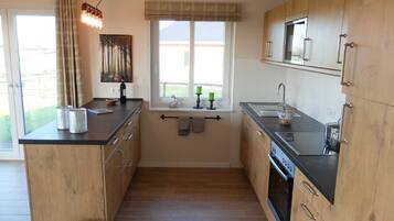 Køleskab, mikrobølgeovn, ovn, opvaskemaskine