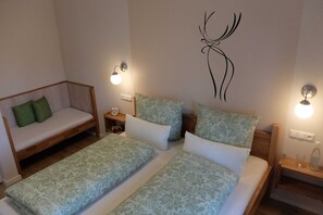 2 bedrooms, in-room safe, desk, travel crib