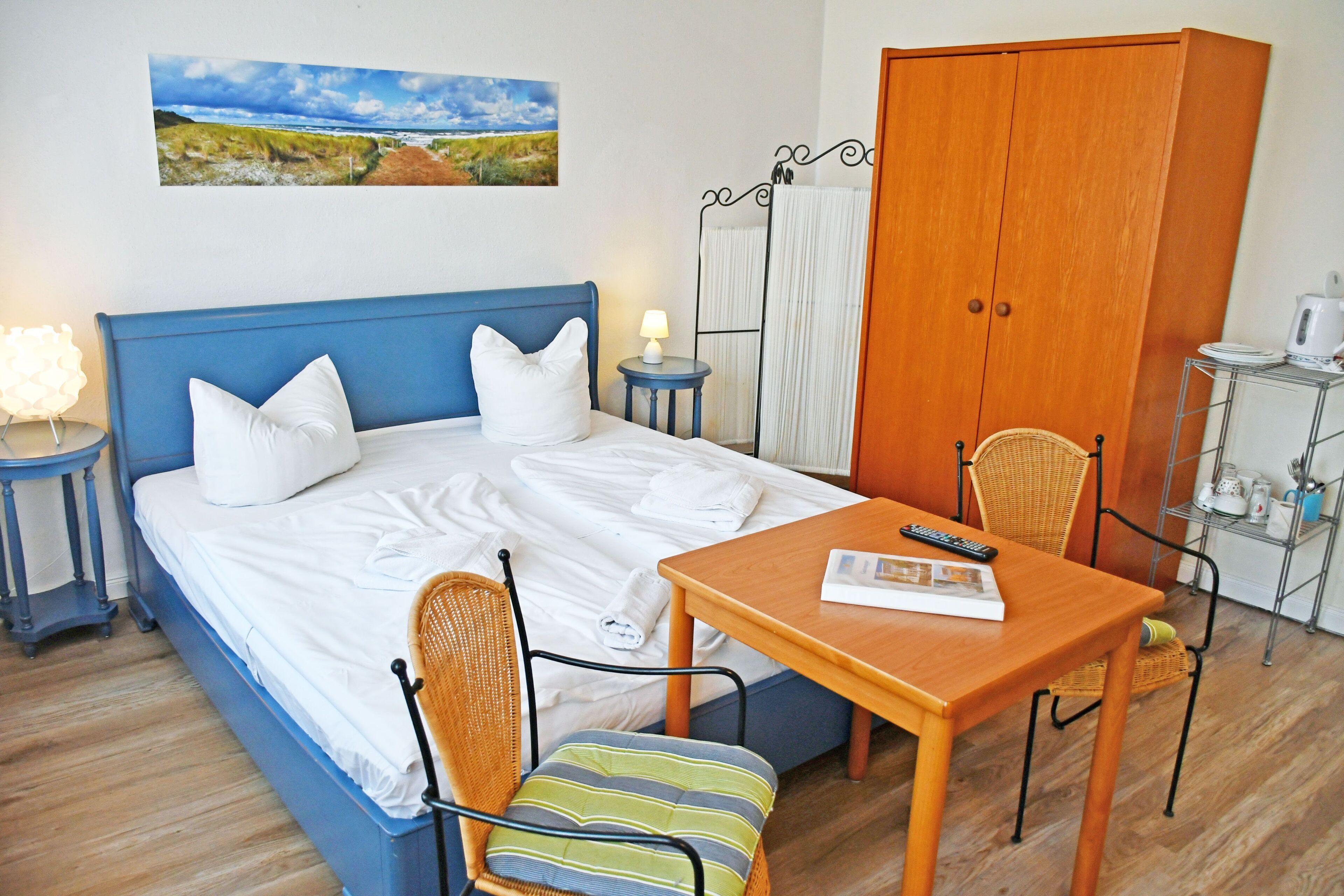 1 Schlafzimmer, Schreibtisch, Reisekinderbett, WLAN