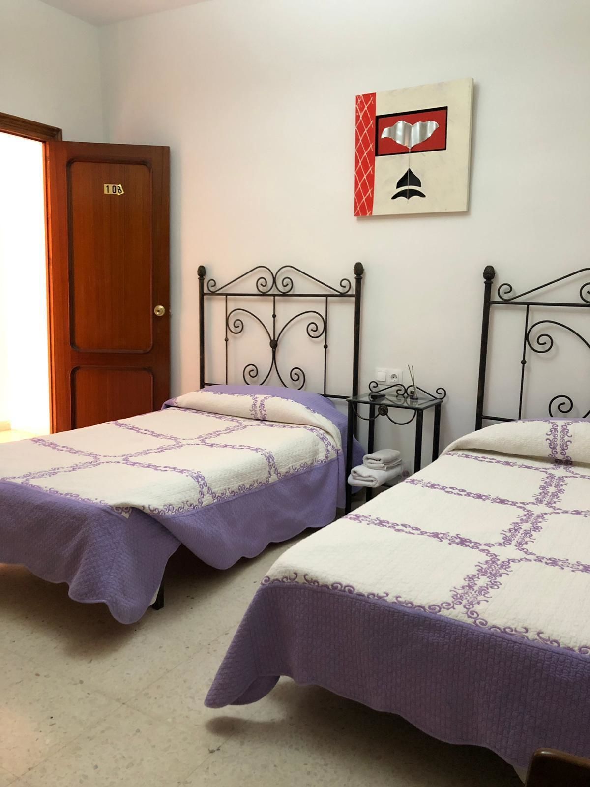 Wi-Fi de cortesia, roupa de cama