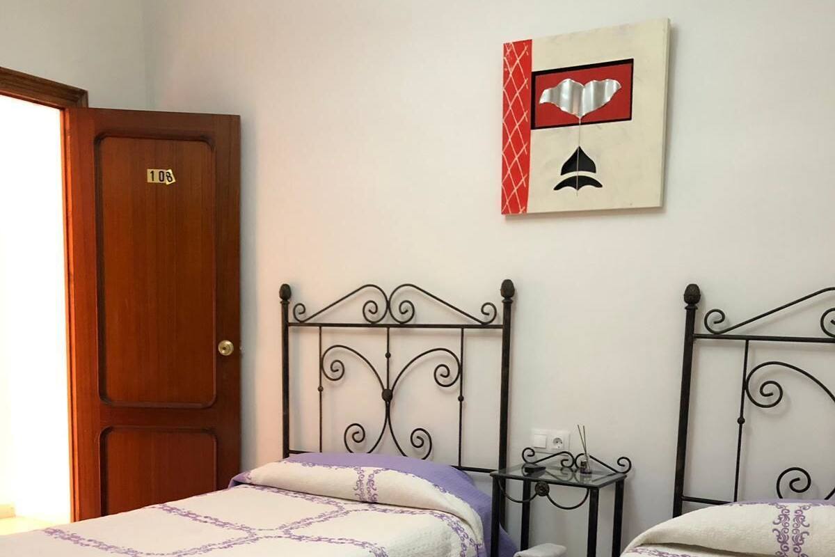 Wi-Fi de cortesia, roupa de cama