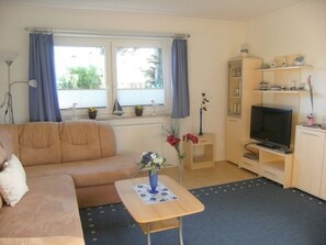 TV - Cozy apartment sunset WE52433 - FW sunset (Sassnitz)