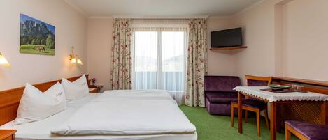 1 bedroom, in-room safe, WiFi, bed sheets