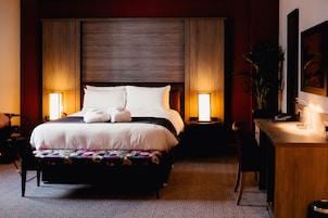 Junior Double Room | In-room safe, individually decorated, desk, laptop workspace