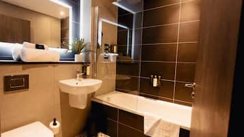 Junior Double Room | Bathroom | Designer toiletries, hair dryer, towels, soap