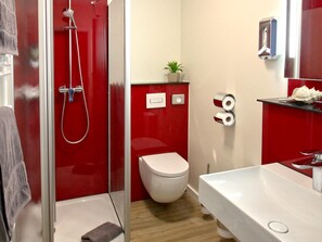 Unclassified image, 5 of 11, button