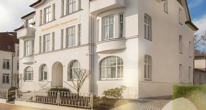 Vacation apartment in the side wing with forest view - Strandvilla Imperator | Hotel &