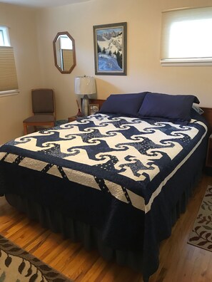 3 chambres, fer et planche à repasser, Wi-Fi gratuit, draps fournis