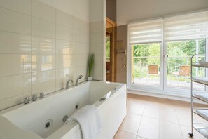 Imagen sin descripción, 2 de 47, botón