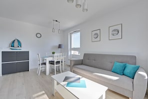 Apartment, 1 Bedroom (4 adults - 27) | Iron/ironing board, free WiFi, bed sheets - Apartamenty Apartinfo Bastion Walowa (Gdansk)