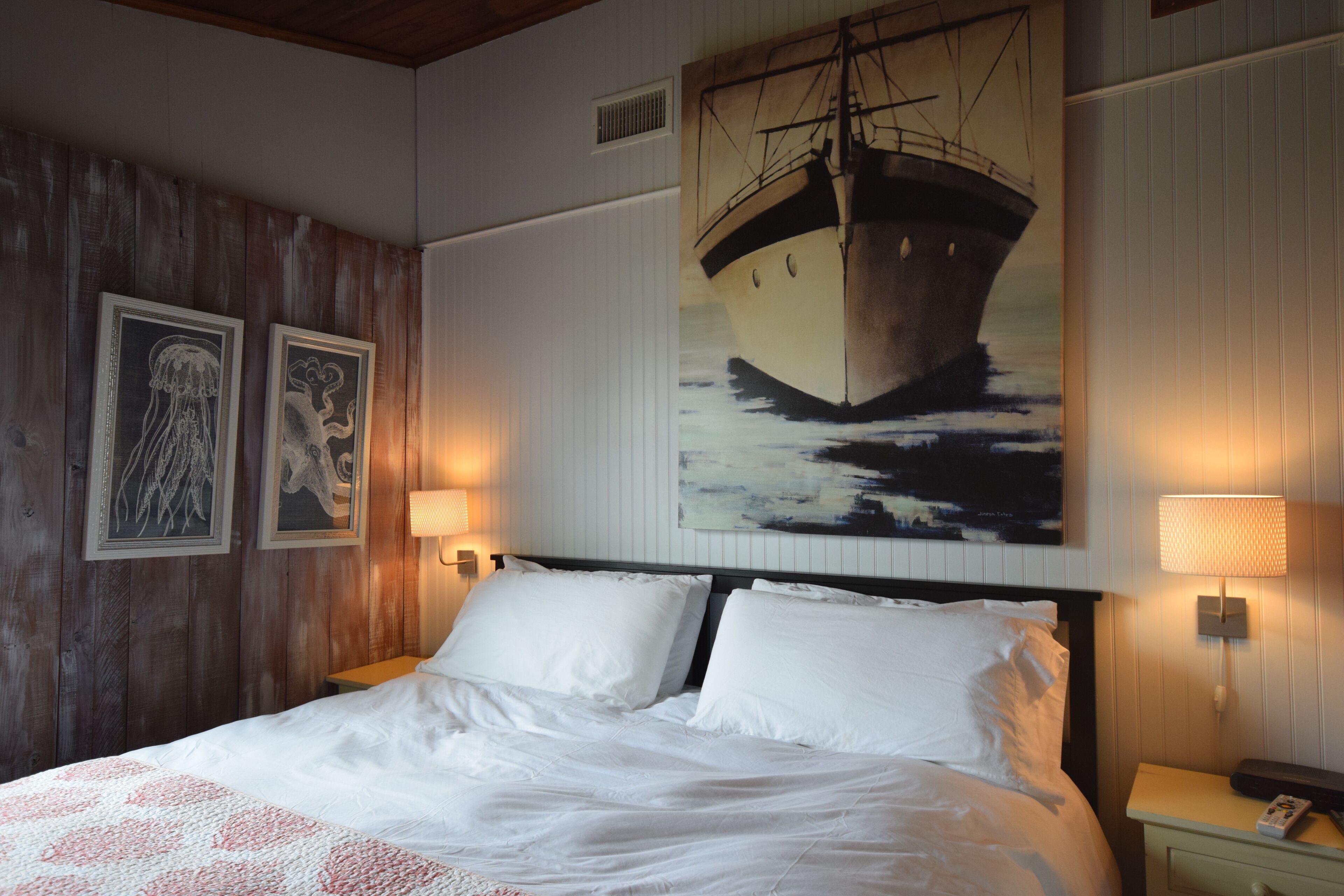 3 chambres, fer et planche à repasser, Wi-Fi gratuit, draps fournis