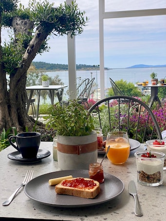 Terraço/pátio. Thetis Boutique Apartments - Adults Only