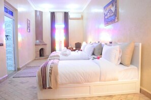Superior Suite | In-room safe, soundproofing, iron/ironing board, free WiFi - Riad Koutoubia Royal Marrakech (Marrakech)