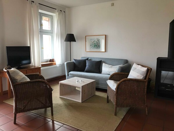Fernseher, Kamin