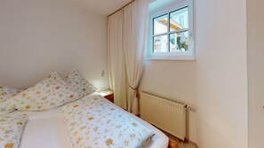 1 Schlafzimmer, Zimmersafe, Reisekinderbett, WLAN
