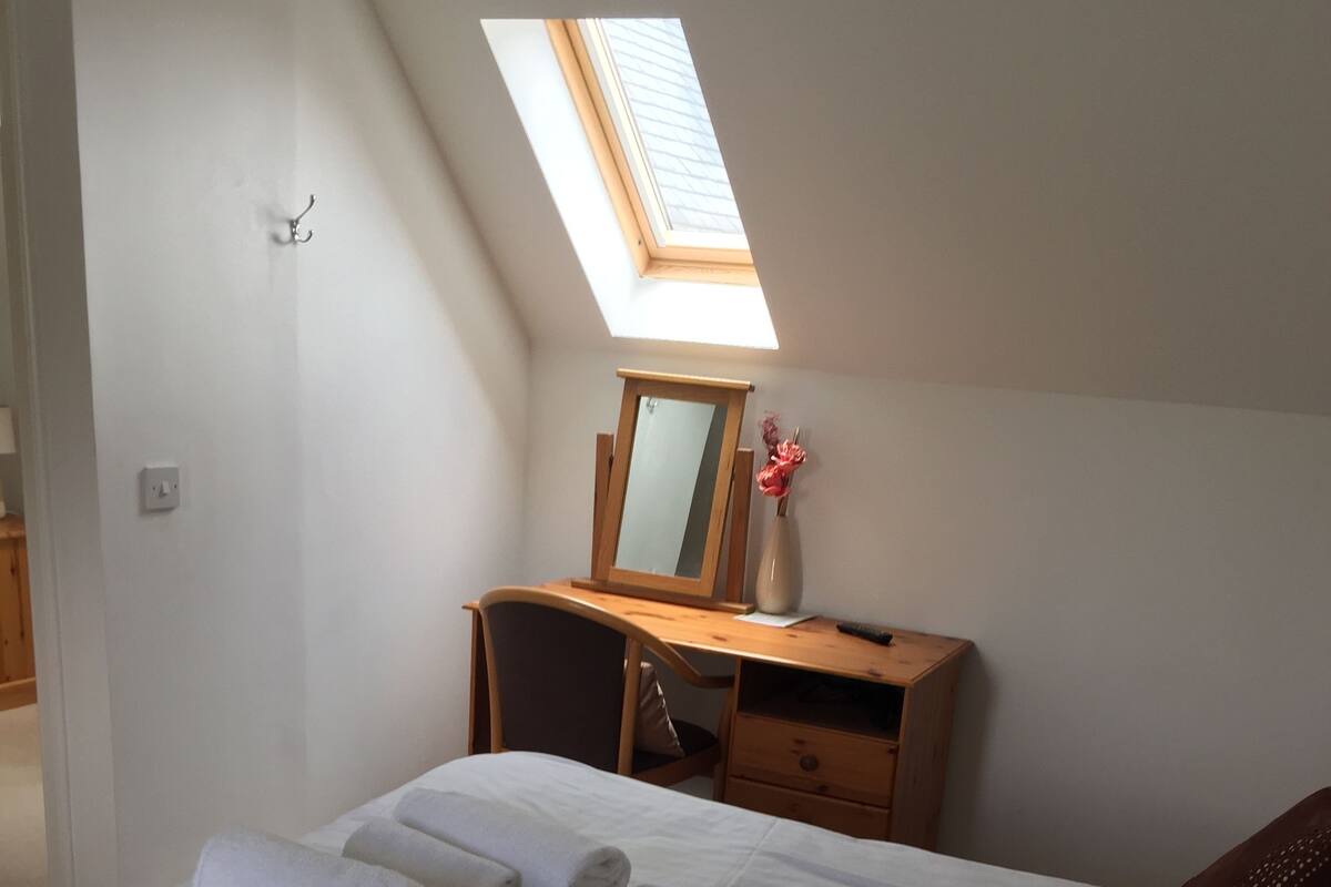 Iron/ironing board, WiFi (free), individually decorated