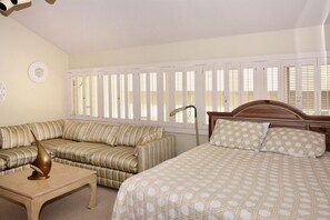 2 bedrooms, iron/ironing board, WiFi - North Shores Private Beach Downtown Rehoboth 2BR Townhouse w/ Pool (Rehoboth Beach)
