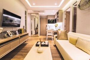 Suíte família | Cofres nos quartos, escrivaninha, quartos à prova de som