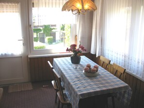 Dineren
