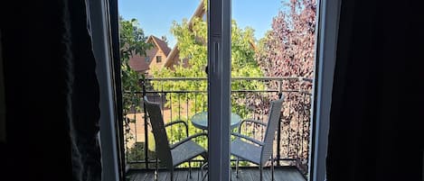 aus dem Zimmer blick vom Balkon gen Westen
