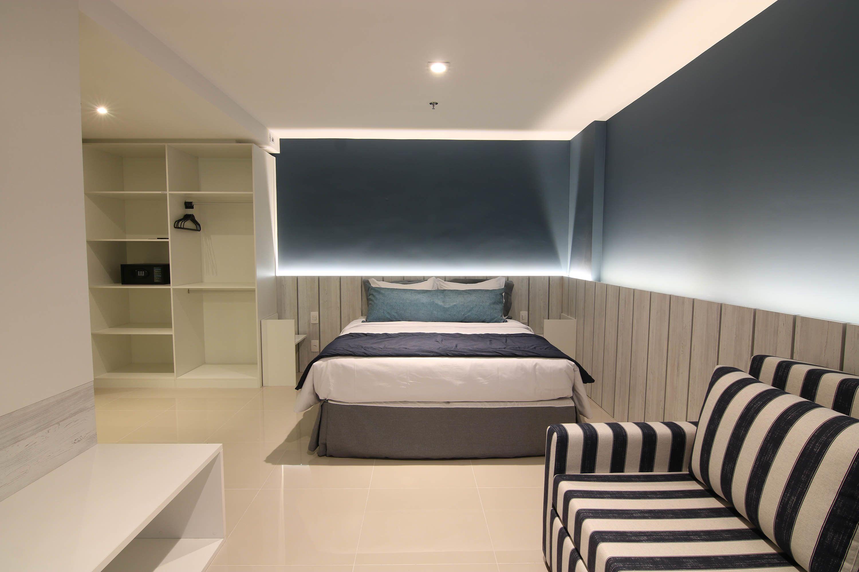 luxury quadruple room | 1 bedroom, minibar, in-room safe, laptop workspace