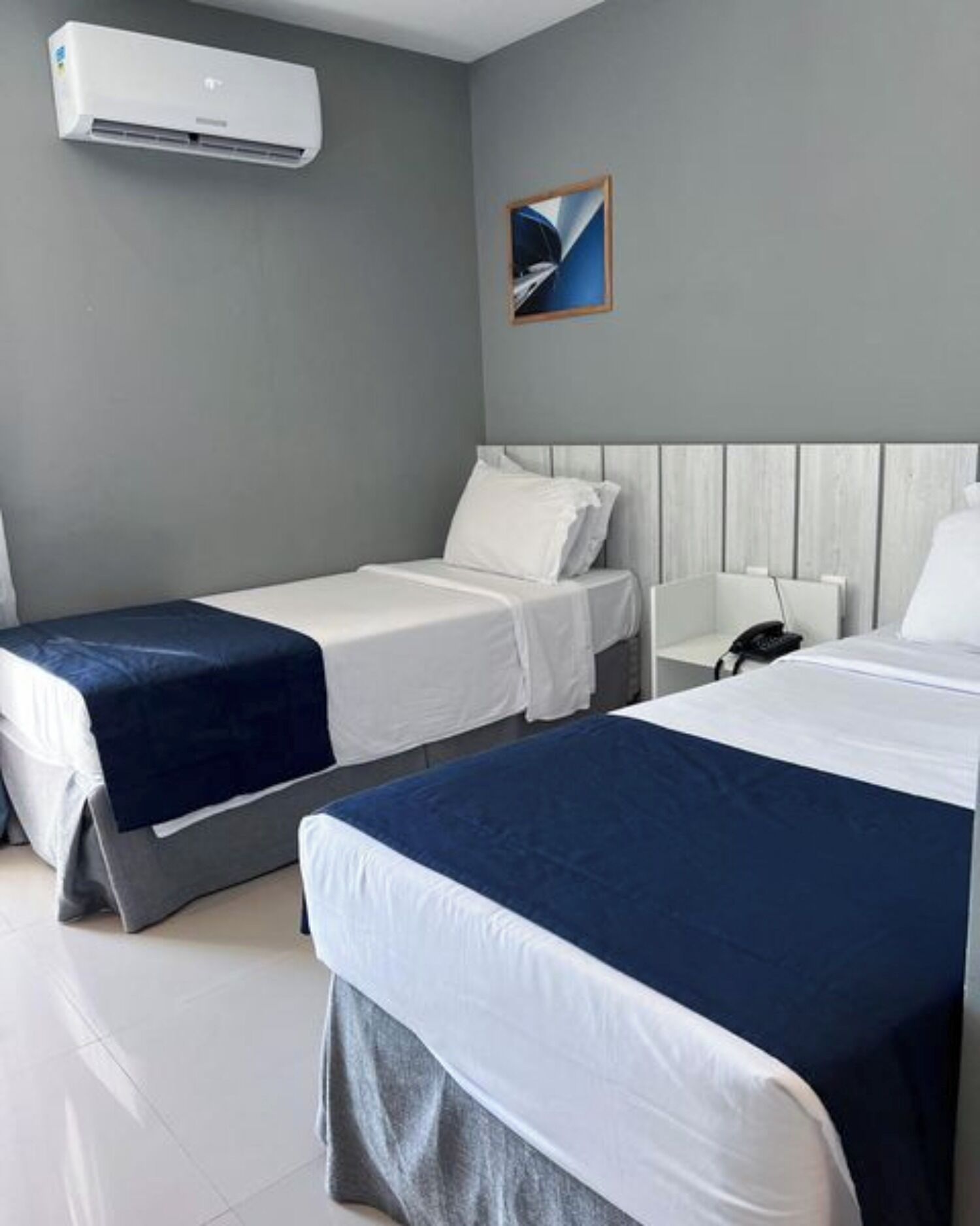 Minibar, in-room safe, laptop workspace, blackout curtains