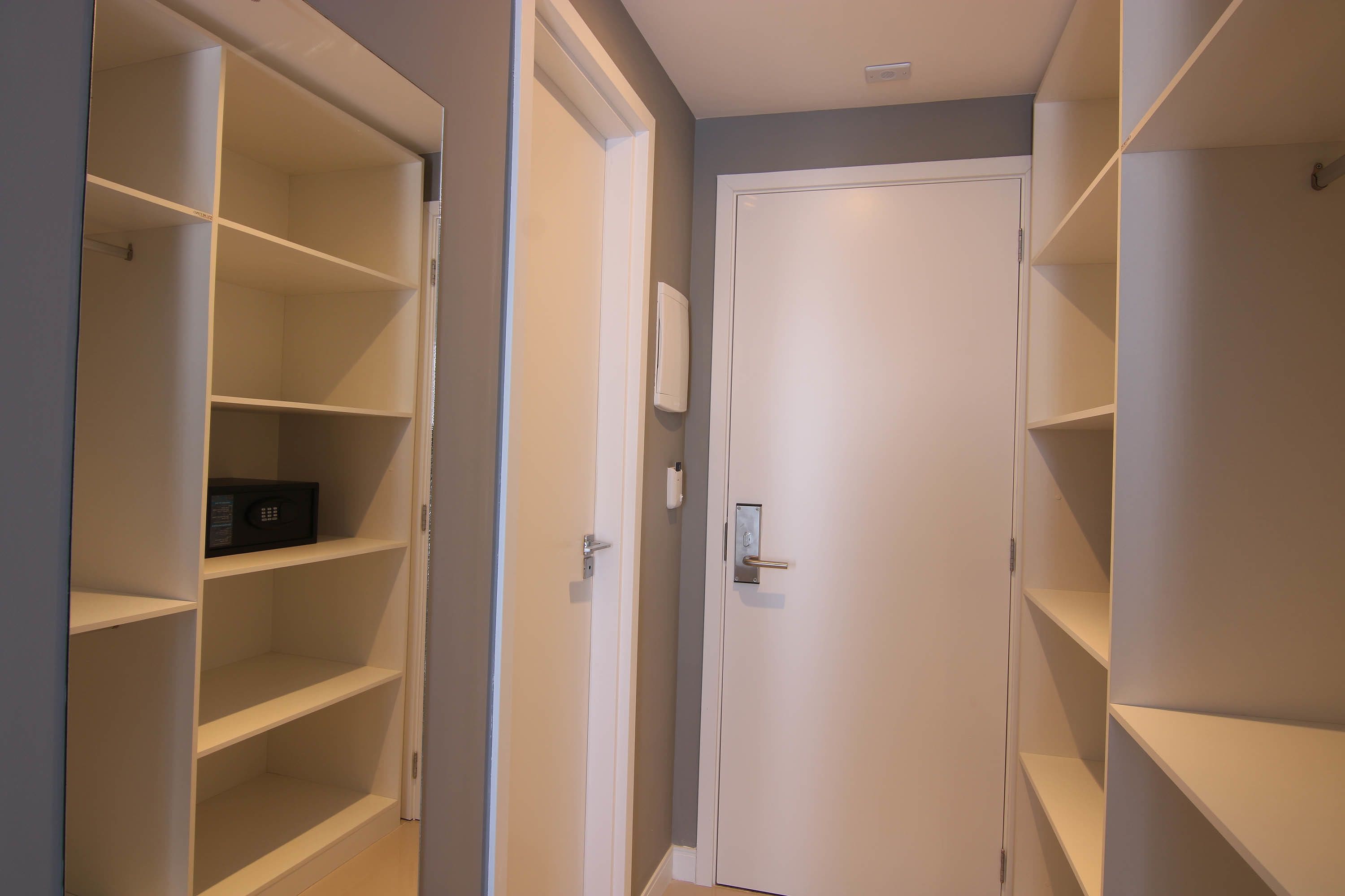 1 bedroom, minibar, in-room safe, laptop workspace