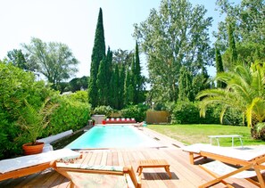 Piscine extérieure